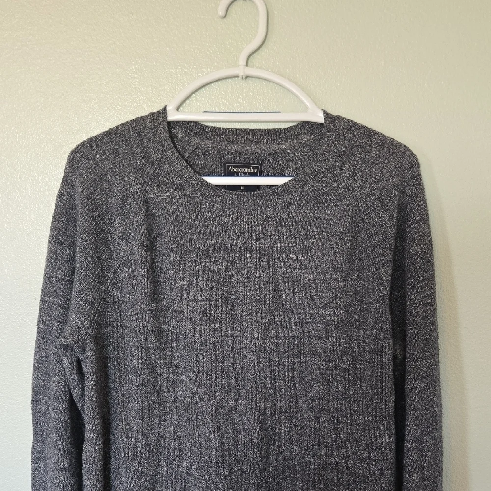 Abercrombie & Fitch | Heather Navy Crew Neck Sweater Size Medium